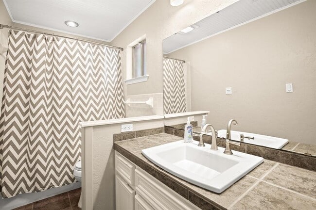 Building Photo - 11604 Windermere Meadows