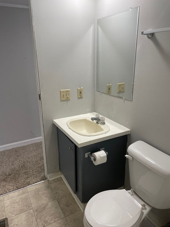 Building Photo - 3 bed 2 bath singlewide