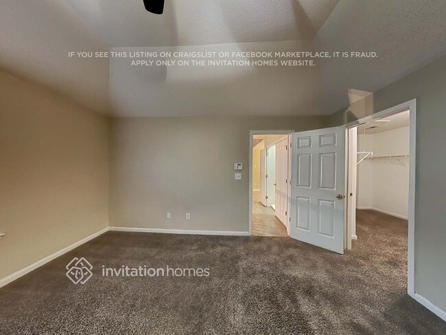 Building Photo - 432 Pecan Wood Cir