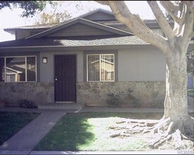 Building Photo - 2625 Sextant Ave