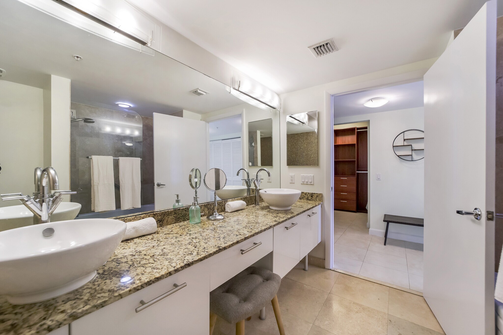Master bathroom upstairs - 41 SE 5th St