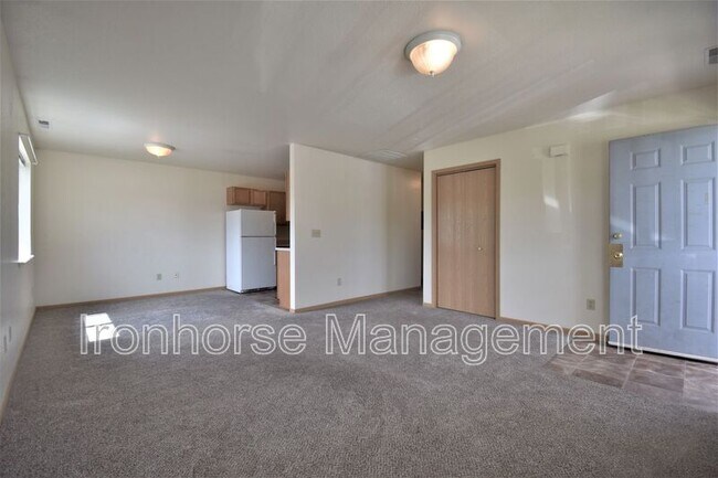 Building Photo - 2491 Wheeler Dr