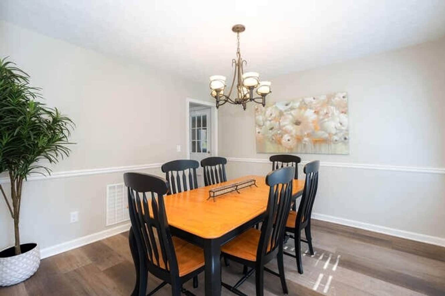 Building Photo - 1060 Washington Ave