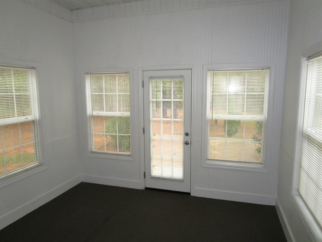 Building Photo - 1279 Coan Dr