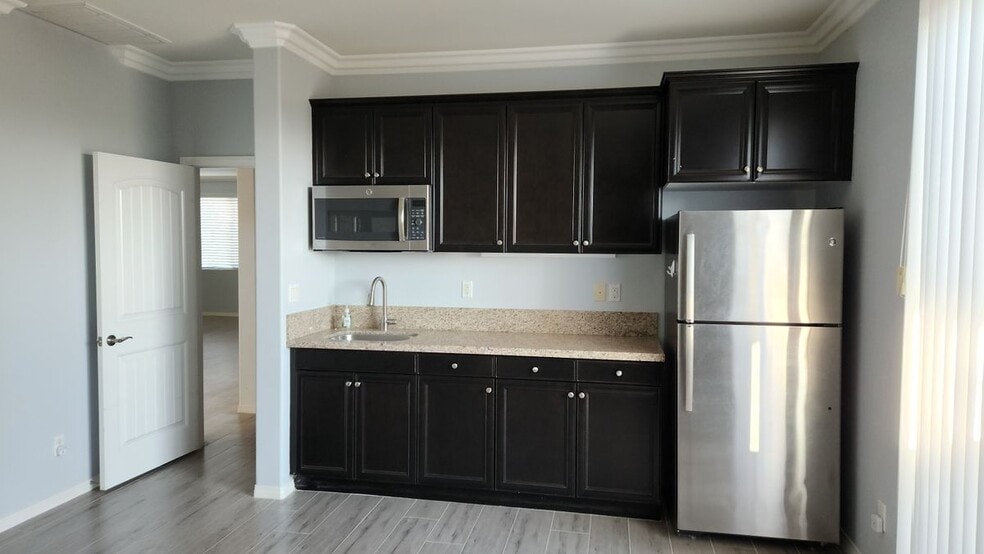 Building Photo - 7668 Villa Rosa Ct