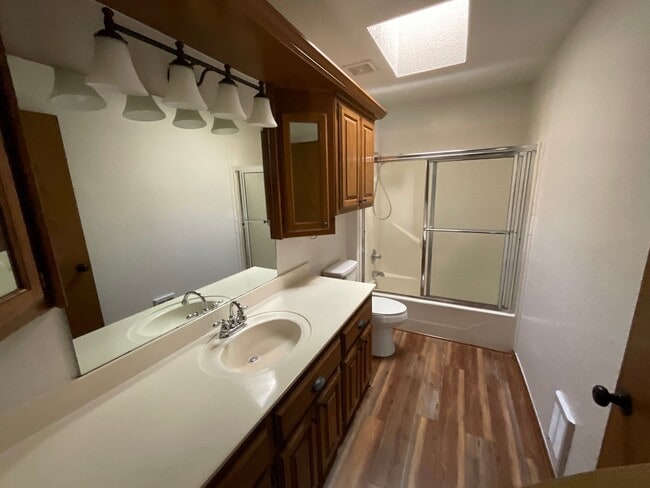 Building Photo - 508 Fire Light Dr