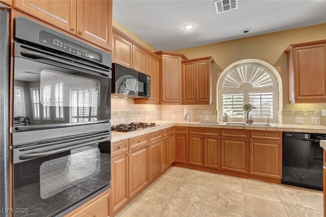 Building Photo - 2473 Devotion Ridge Dr