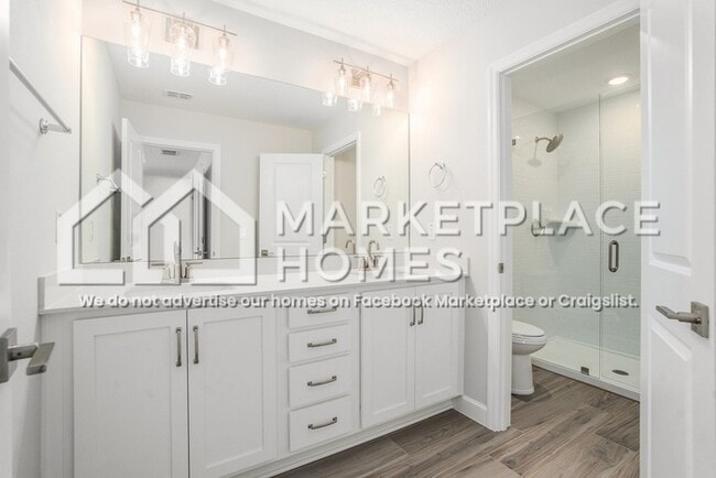 Building Photo - 7678 Deer Vly Cir
