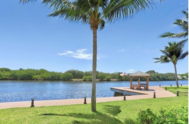 Building Photo - 1061 Kokomo Key Ln