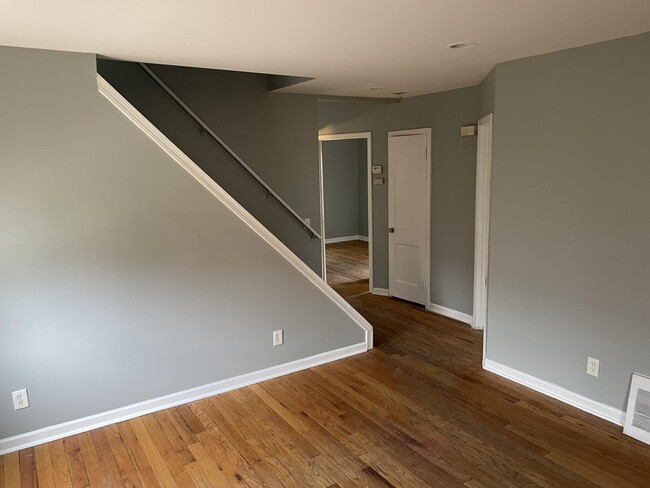 Building Photo - 18230 Mansfield St