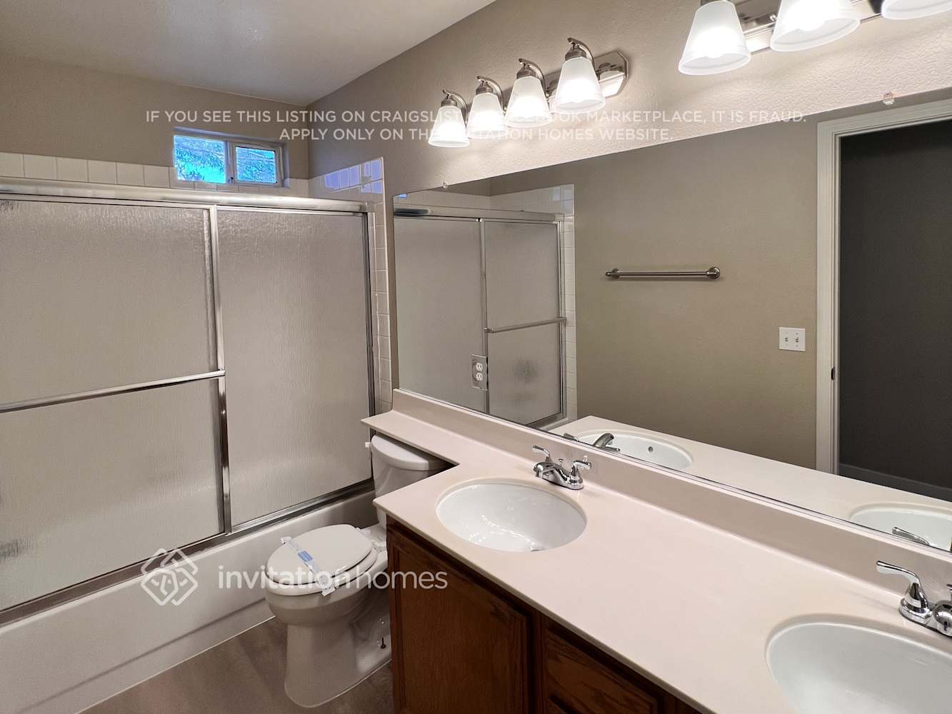 Building Photo - 1897 Longmeadow St