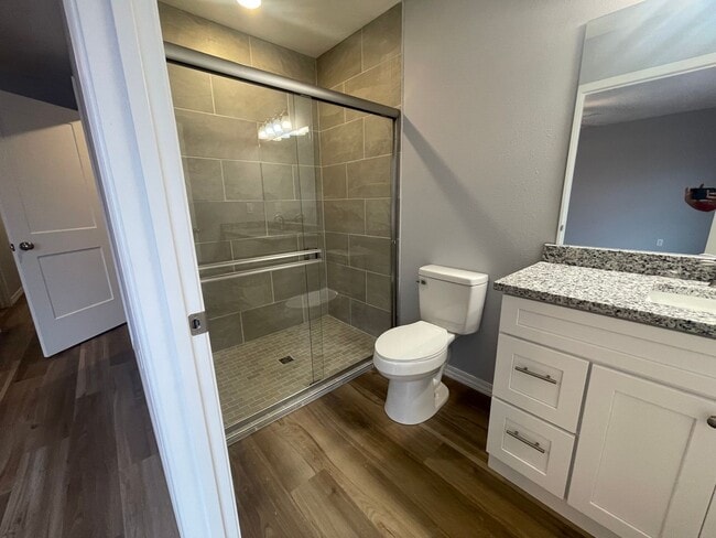 Building Photo - Summer Lease Up Specials - Call for Details -New 2 Bed, 2 Bath with Garage, walk in