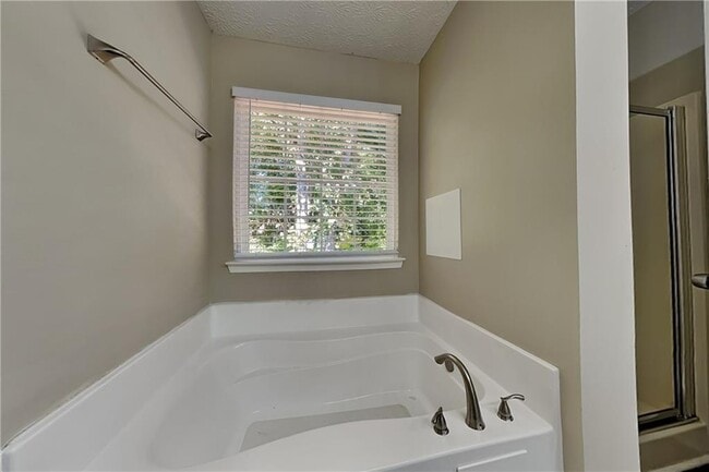 Building Photo - 578 Arbor Ridge Dr