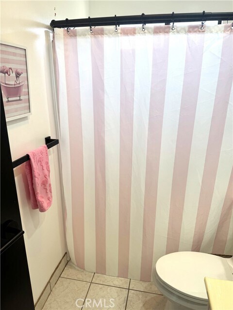 Building Photo - 38250 Azalea Dr