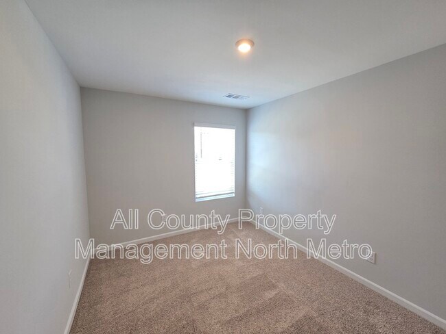Building Photo - 107 Brandon Ridge