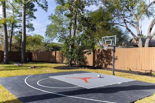 Building Photo - 14022 Champions Hamlet Ct