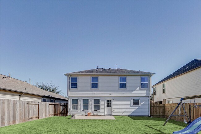 Building Photo - 3027 Upland Spring Trace