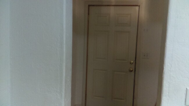 main door from kitchen - 1014 N University Dr