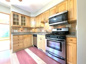 Building Photo - 1104/06 E Glendale Ave