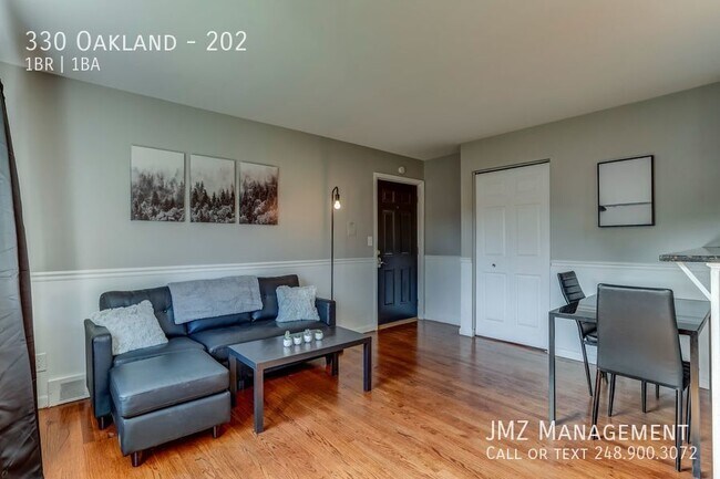 Building Photo - 330 Oakland-202