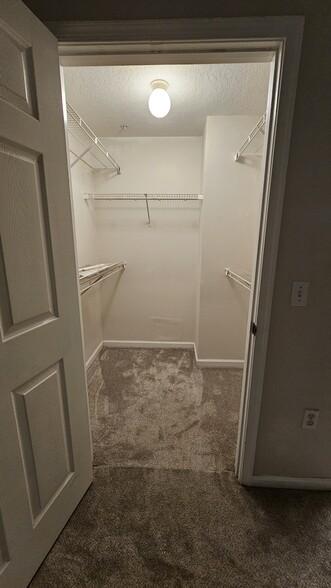 Walk in closet for master bedroom - 1152 University Blvd