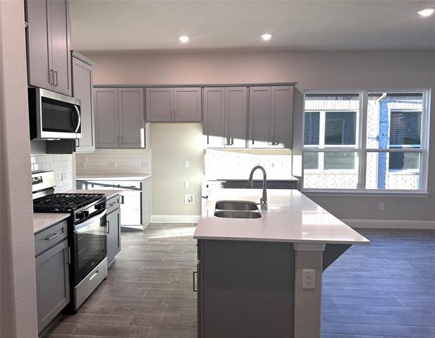 Building Photo - 500 Amenduni Ln