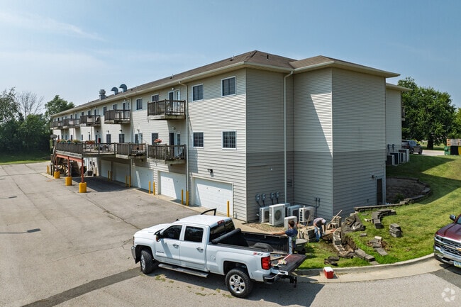 Alternate Exeterior - Meadow Glen Terrace