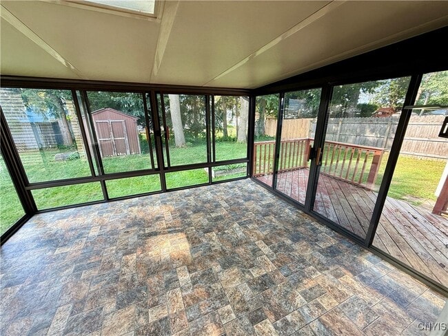 Building Photo - 8339 Zenith Dr