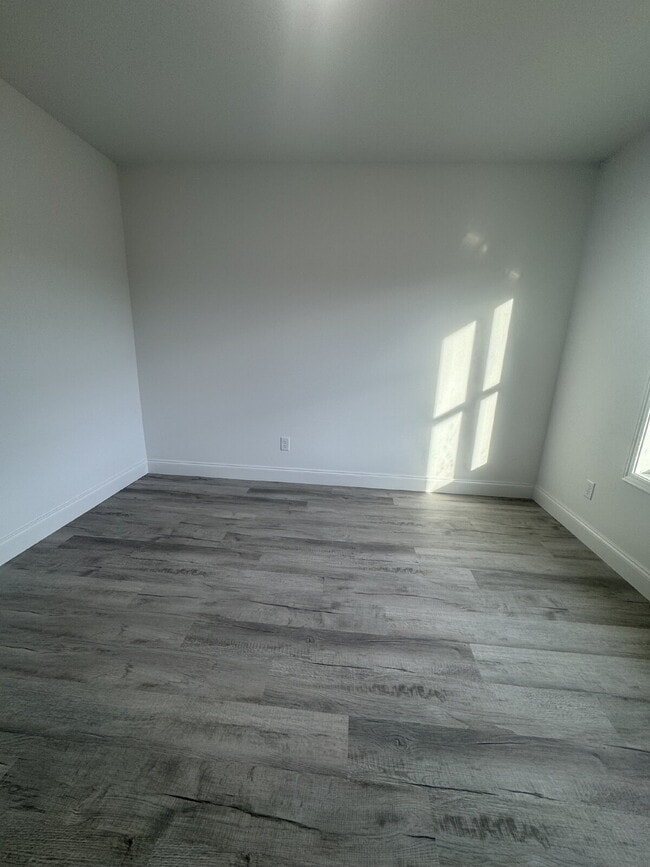 Building Photo - 203 Quinn Hill Ln