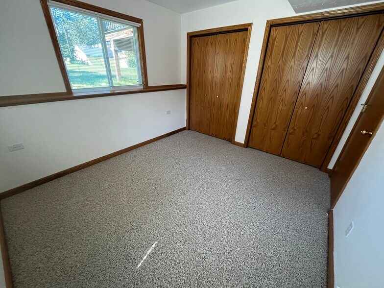 Building Photo - 788 Graafschap Rd
