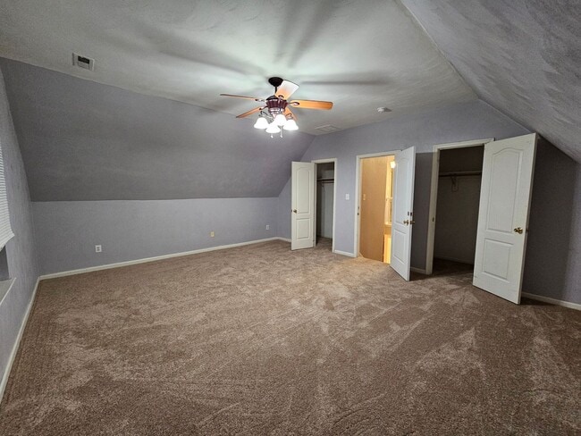 Building Photo - DEEP CREEK