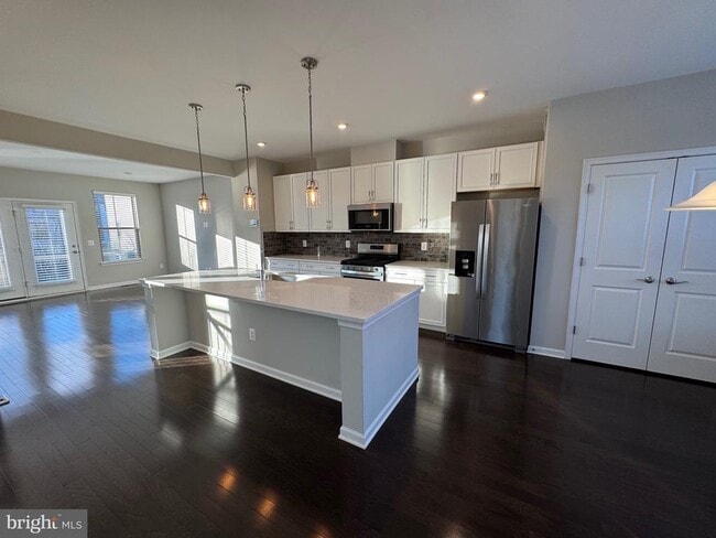 Building Photo - 120 Tolocka Terrace NE