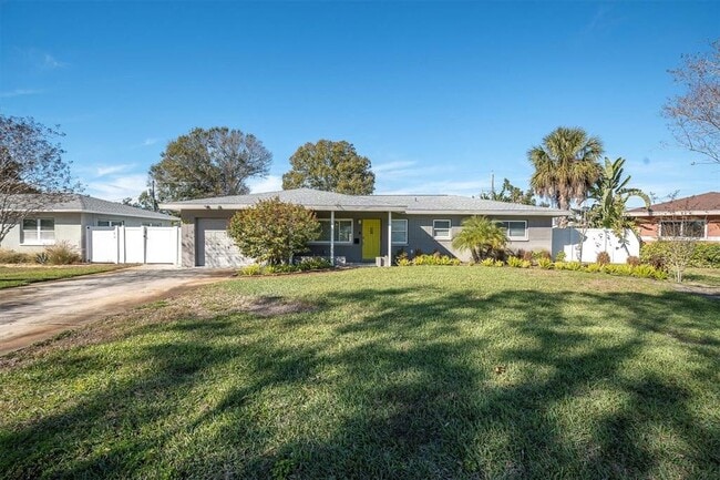 Building Photo - 765 56th Ave S