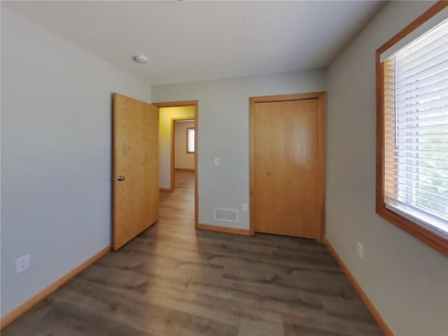 Building Photo - 14700 Junkite St NW