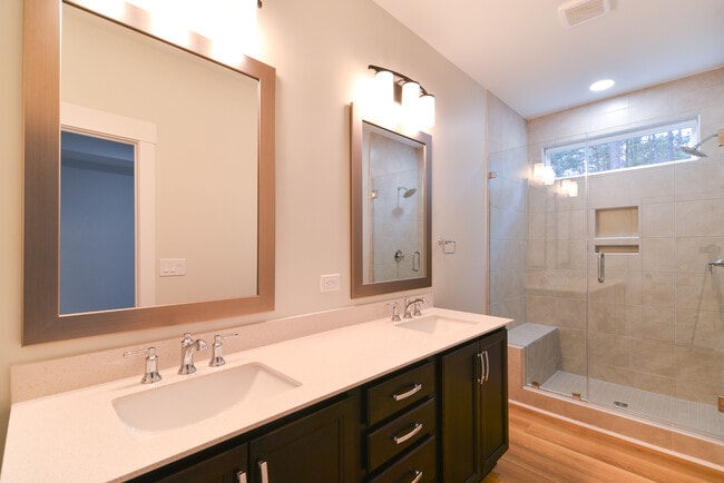 Building Photo - 4093 Elk Crk Ln