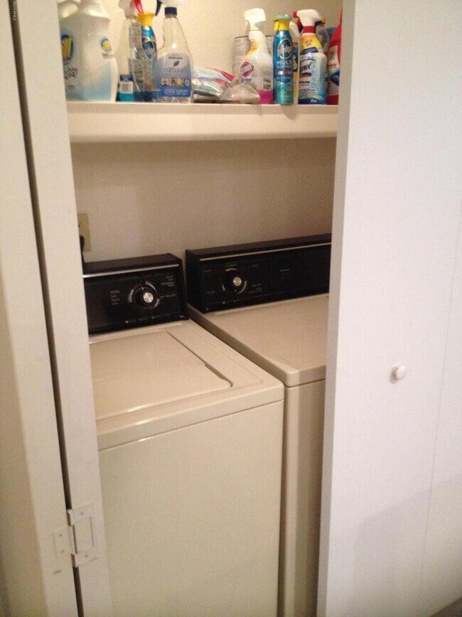 Building Photo - 7777 E Main St