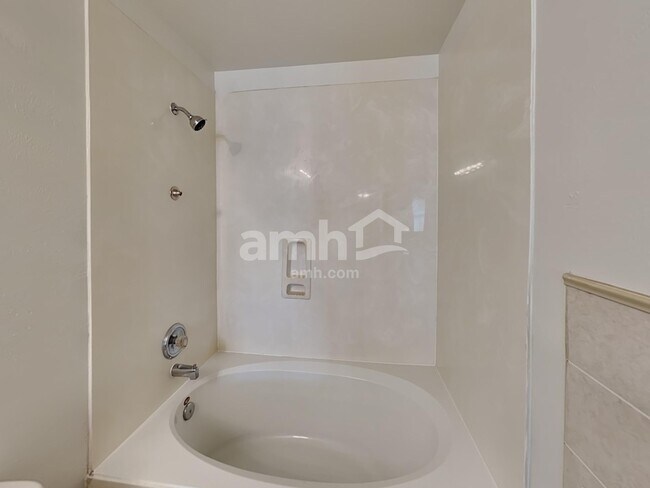 Building Photo - 20610 Cedar Rain Dr