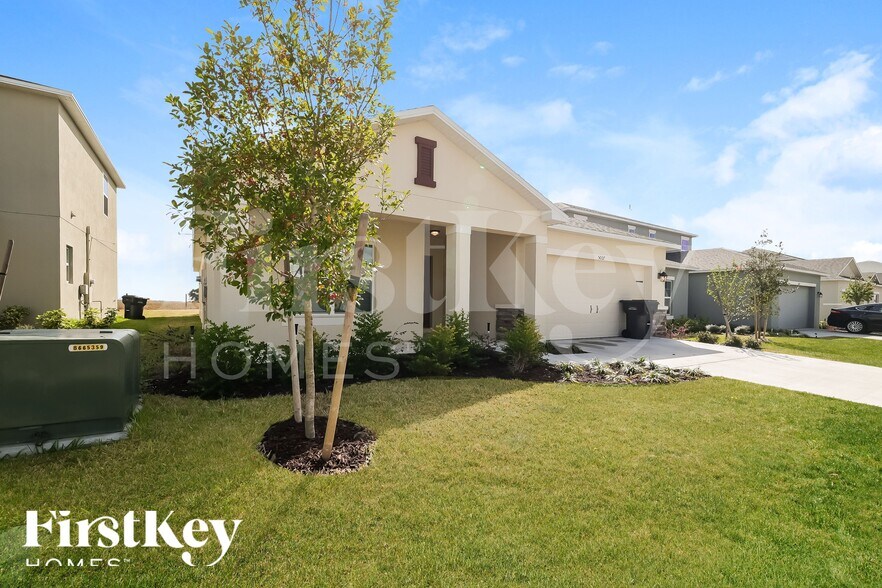 Building Photo - 5007 Vellacito Way