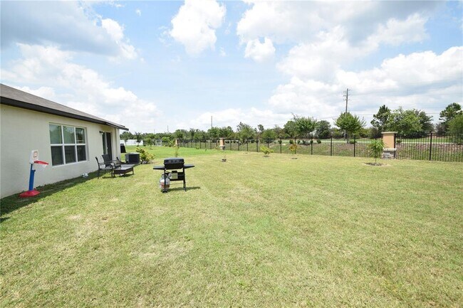 Building Photo - 2607 Red Egret Dr