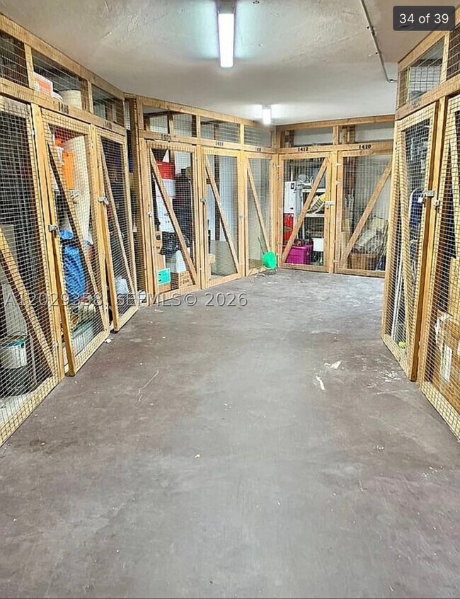 Building Photo - 5700 SW 127th Ave