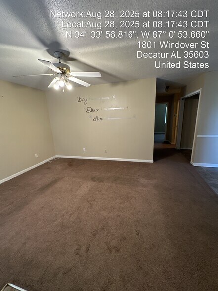 Building Photo - 1801 Windover Pl SW