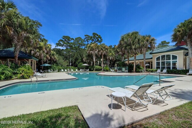 Building Photo - 170 Veracruz Dr