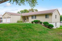 Building Photo - Westwood Duplexes