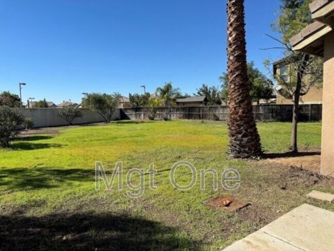 Building Photo - 22365 Summer Holly Ave