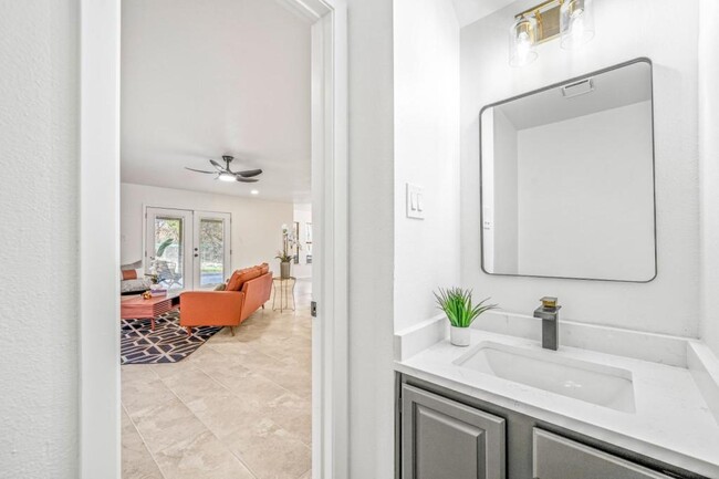 Building Photo - 3527 Eagle Canyon Dr