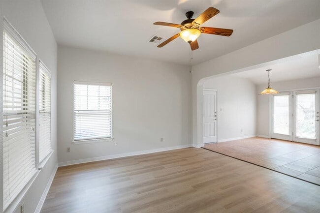 Building Photo - 13604 Caldwell Dr