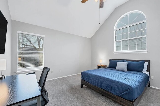 Building Photo - 11306 Avering Ln