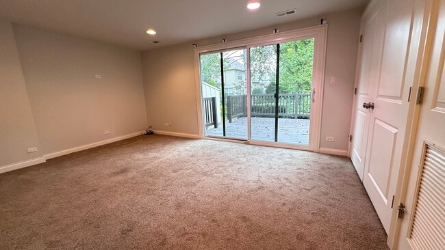 Building Photo - 183 Cascade Dr