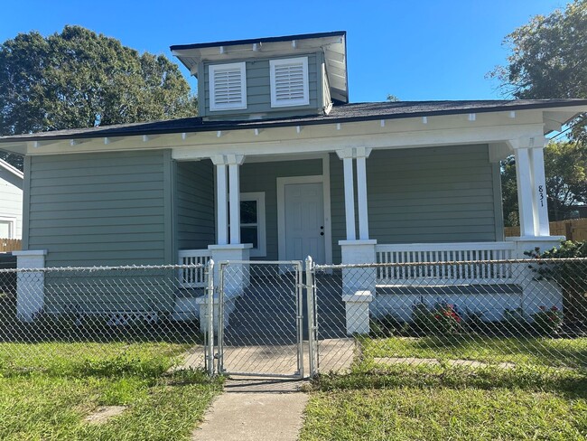 Primary Photo - Great Opportunity to Rent 3-Bedroom 2-Bath...