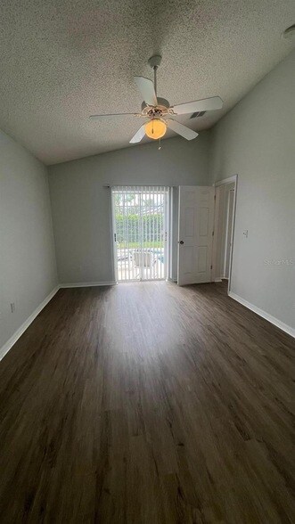 Building Photo - 16628 Palm Spring Dr